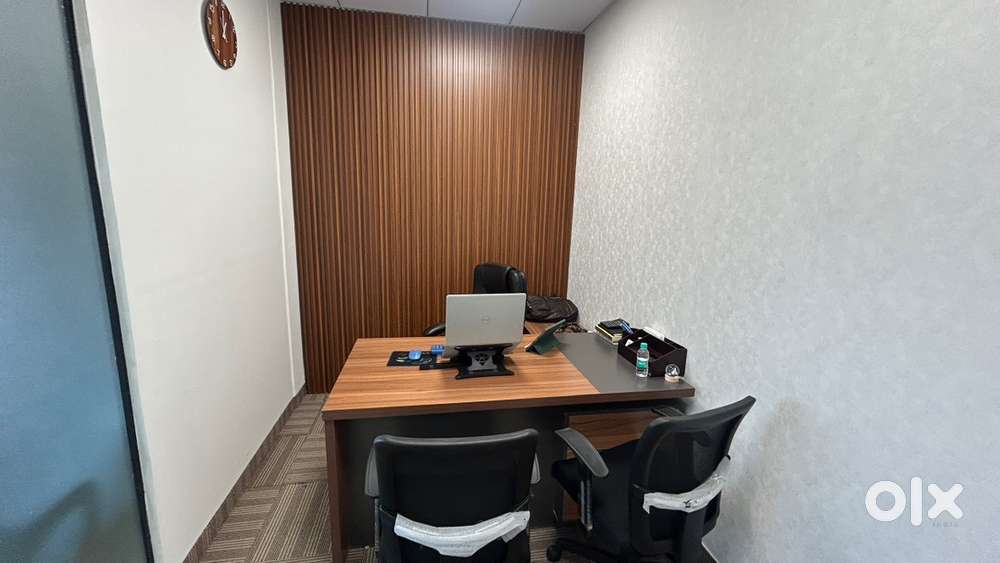 Offuce with 2 cabins and 10 workstations