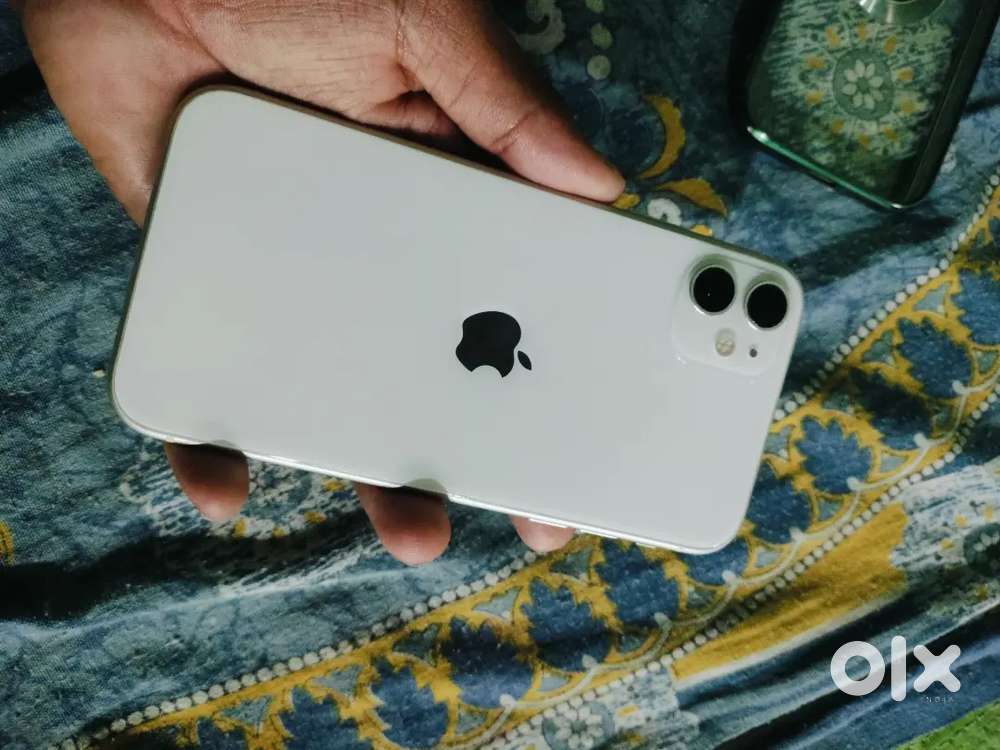 Full New condition iphone 11