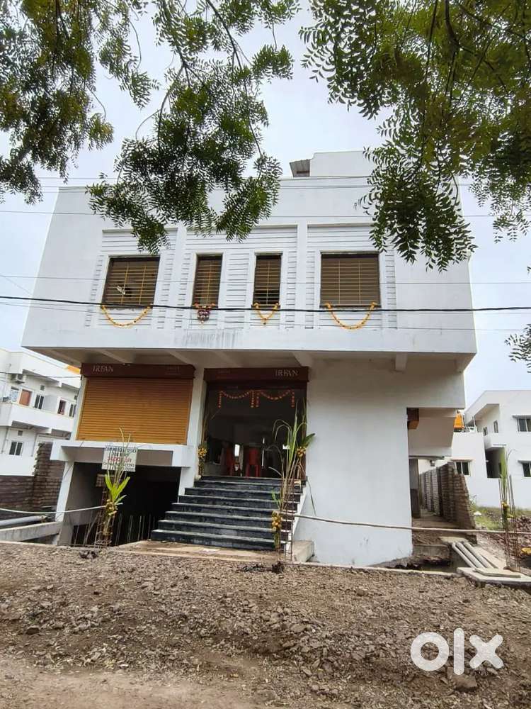 Commercial Space for RENT