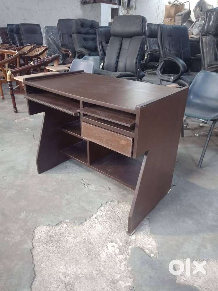computer table, study table