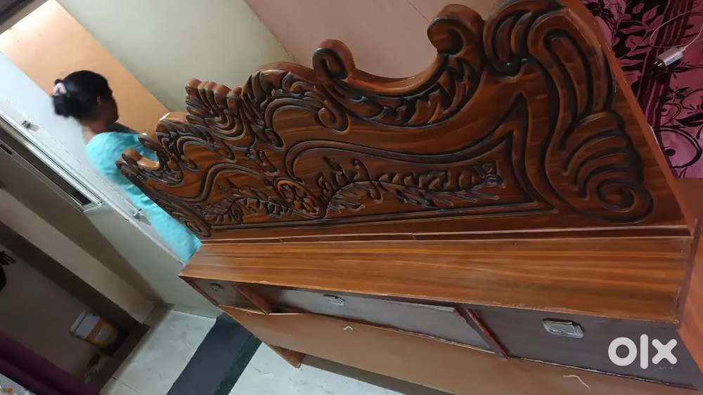 Bed rest sell karna hai brand new,