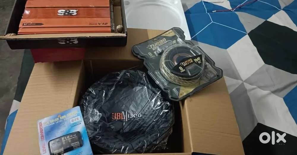 BARAND NEW CAR AUDIO