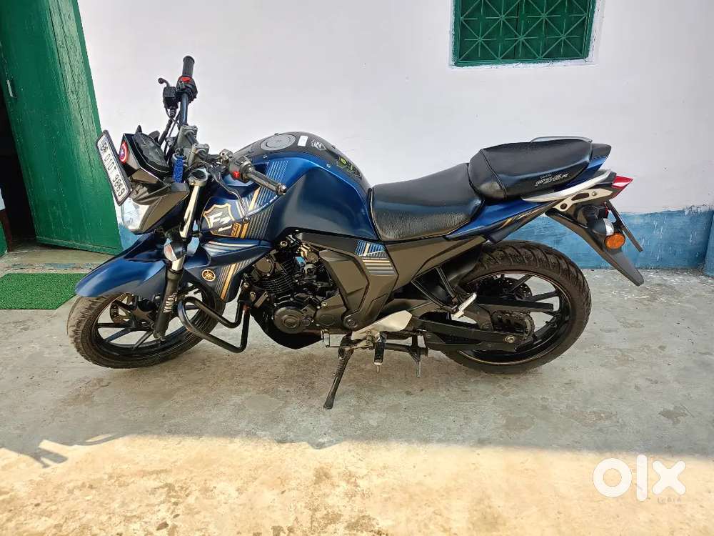 Fzs version 2 new condition ek bhe scratch nhi hi