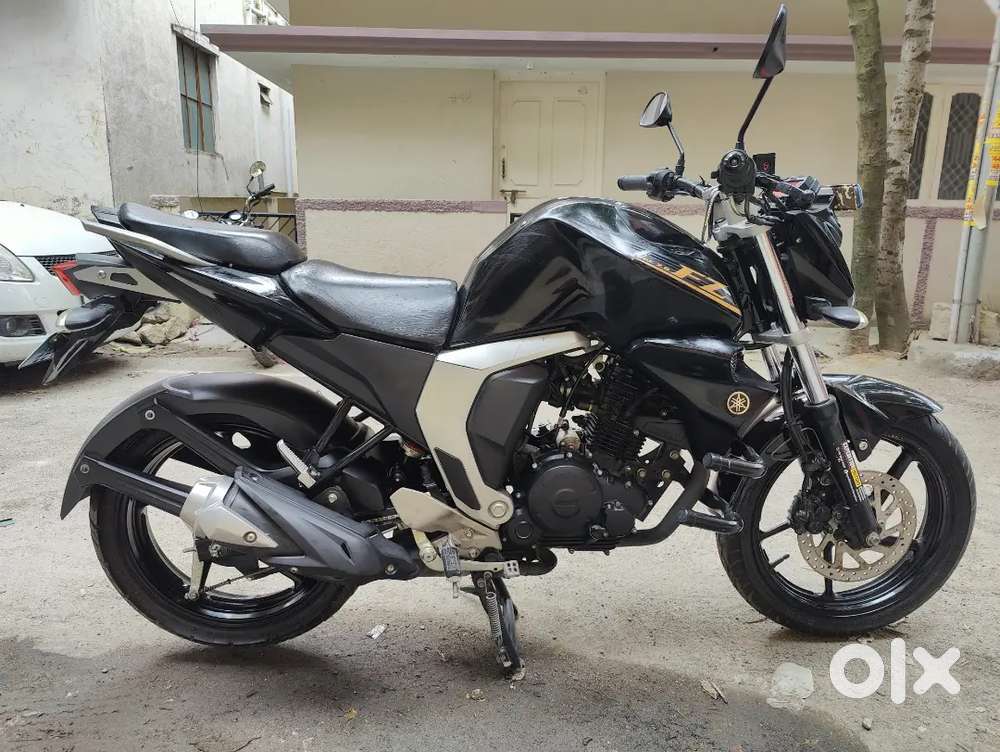 Yamaha FZ16 2016 Regd. Under 25000km. Single Owner