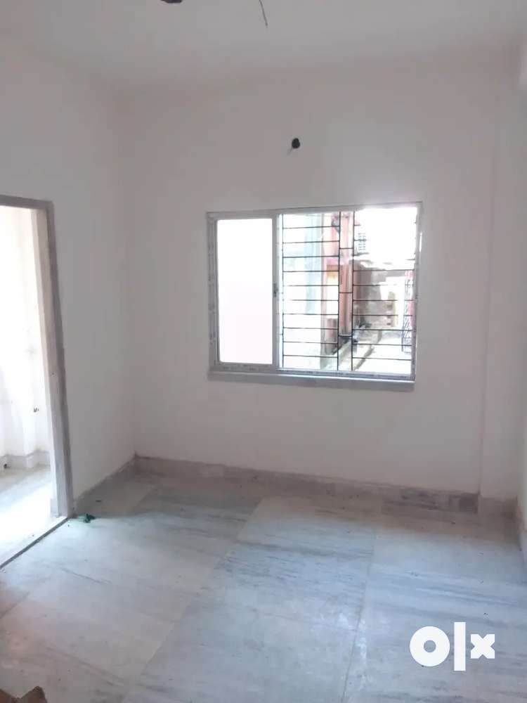 2 bhk flat sale in baghajatin 22 lac rs -