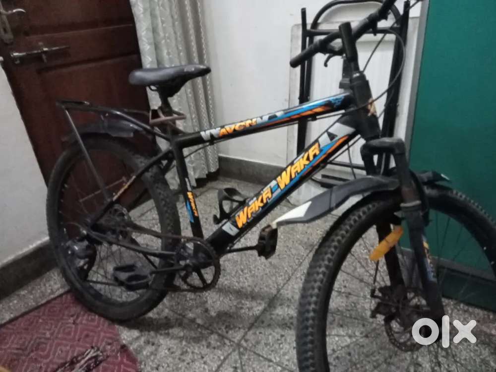 27 inch tire,both rear and front disc brakes , gear installed ,
