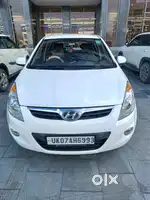 Hyundai i20 Petrol Asta, 2011, Petrol