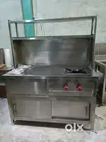 Chat counter with burner