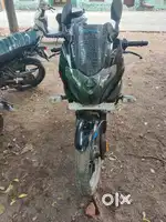 Pulsar 220