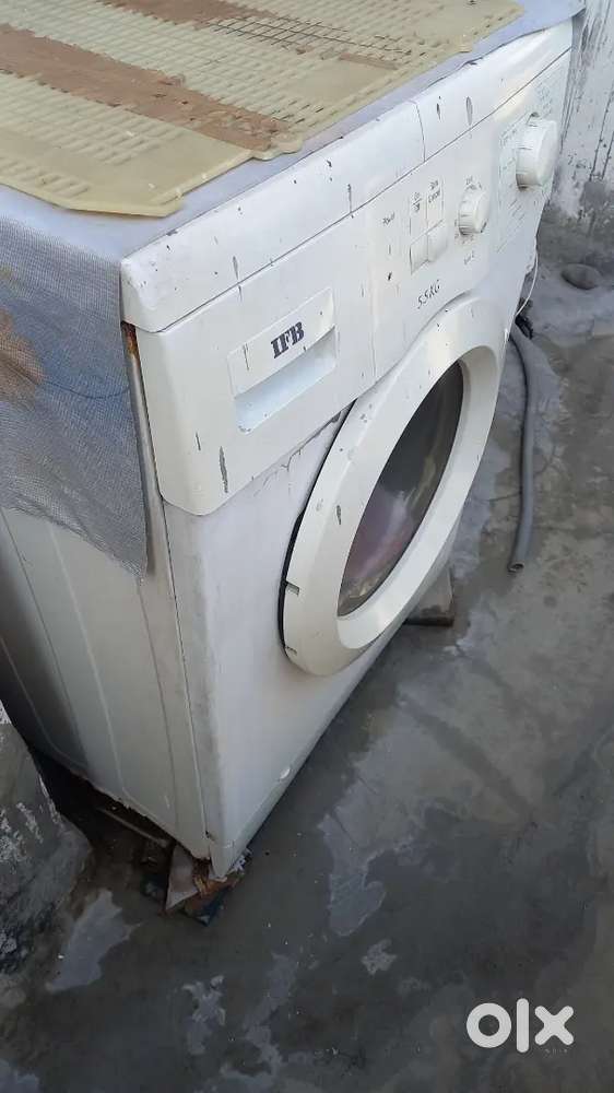 House hold items, washing machine Ifb,glass gas stove,cotton mattress