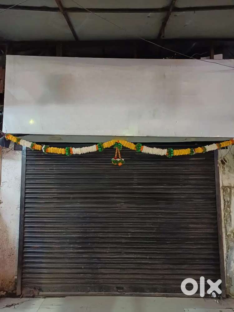 Shop on rent main road touch near raj motors kothrud
