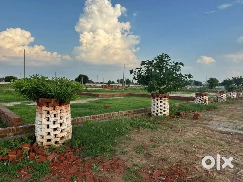 लखनऊ मे प्लॉट ले अंशल के पीछे आउटर रिंग रोड पर वाराणसी रोड के पास