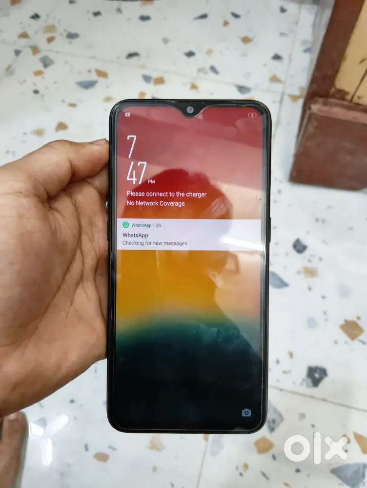 Oppo a 5s 2GB ram 32 storage