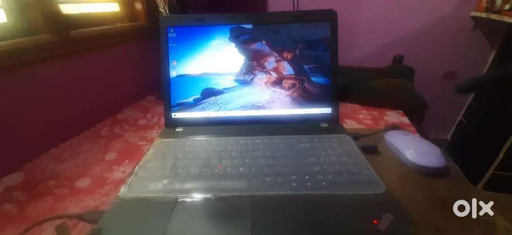 LENOVA THINKPAD 16.5 INCH LAPTOP AKV4JSS