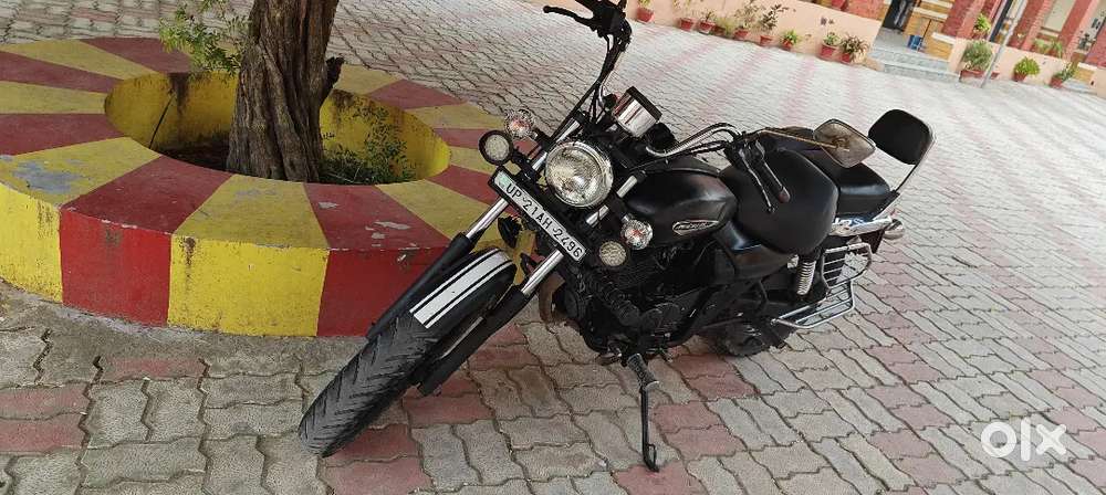 Bajaj Avenger 2011 – Cruiser Bike in Excellent Condition, Like New.