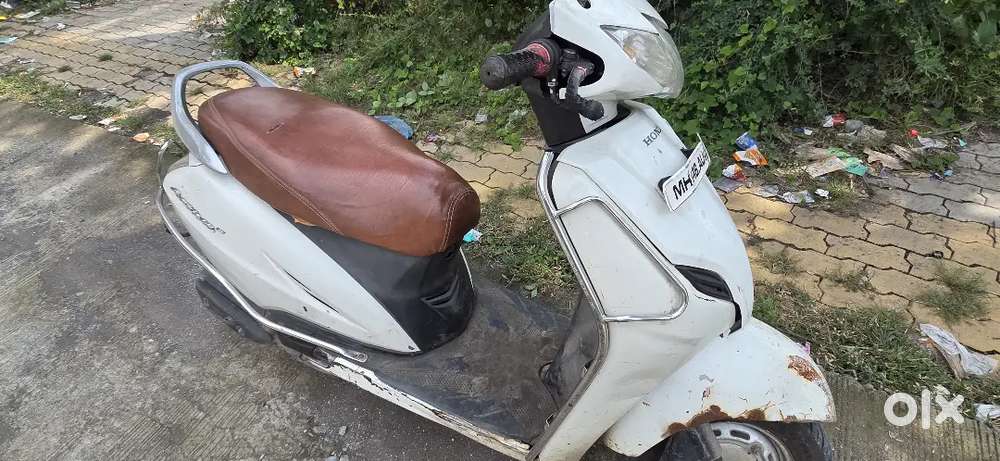 Activa 3G super model