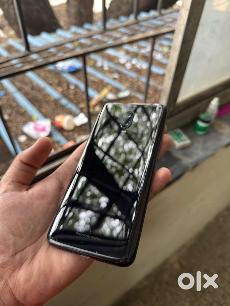 OnePlus 6T superb condition