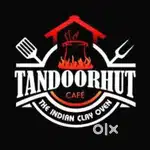 Allrounder chahiye Joo chef ki hlp k sth  momos counter bhi sambhal le