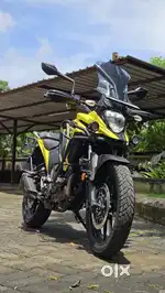Suzuki vstrom 250 sx ( Yellow color)
