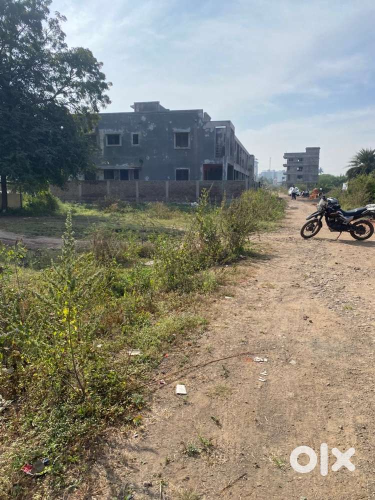 Row-bunglow plot in Gangapur road