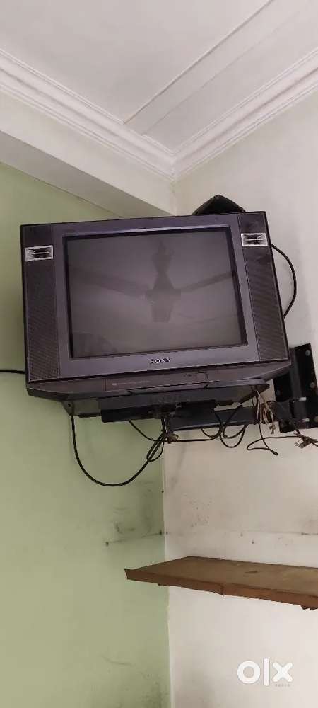 T.v with stand start h koi issue nh h