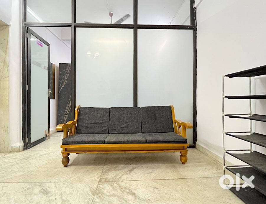 Lavish Shared Flat In Vileparle West For Males No Brokerage