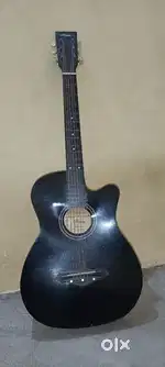 Henrix guitar Okay condition my guitar 6 month use only.