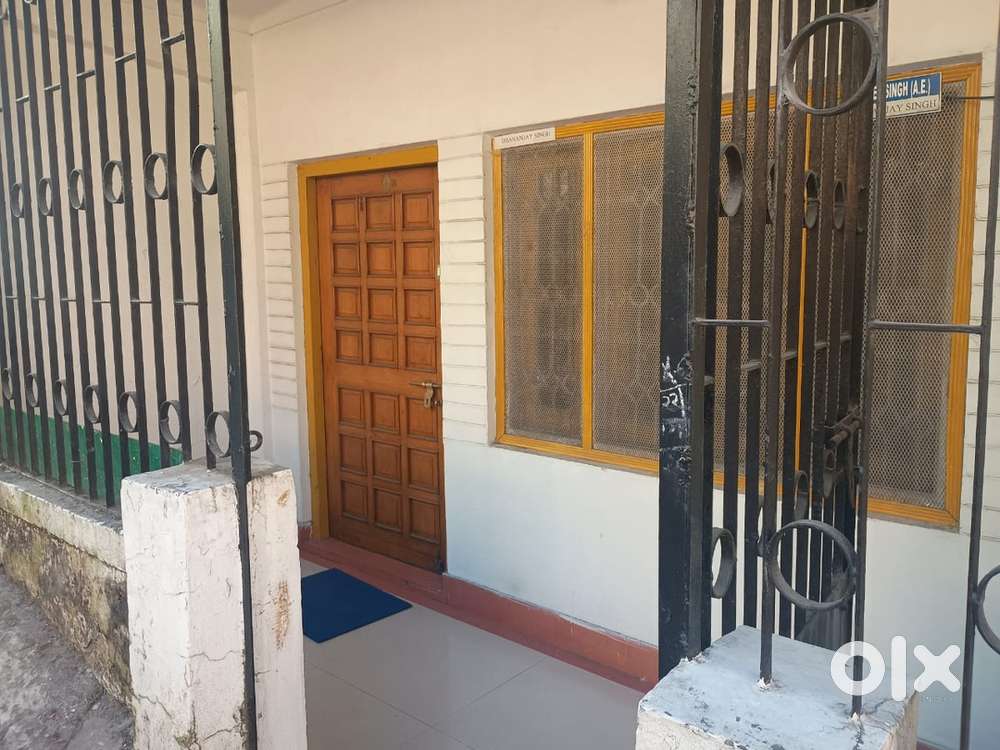 2 room well furnished with separate bathroom and washroom