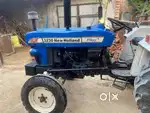 New holland tractor 3230