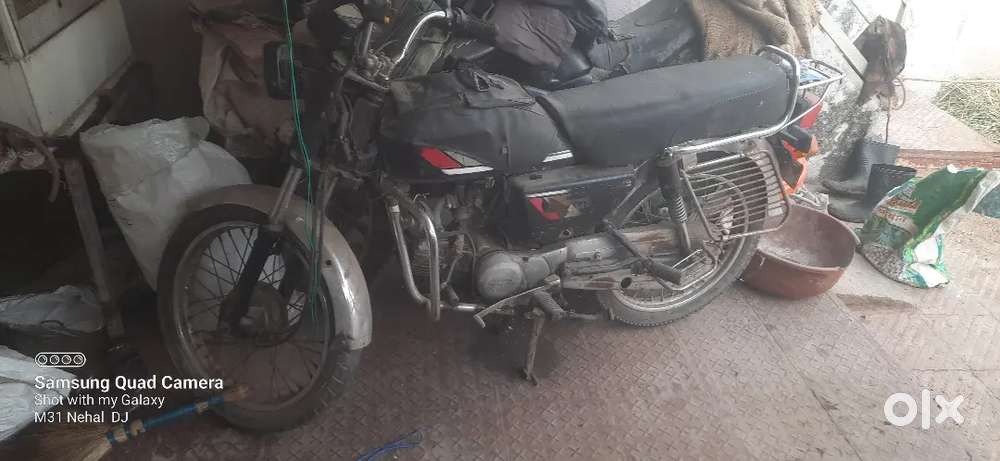 दोनो गाडी बचना है