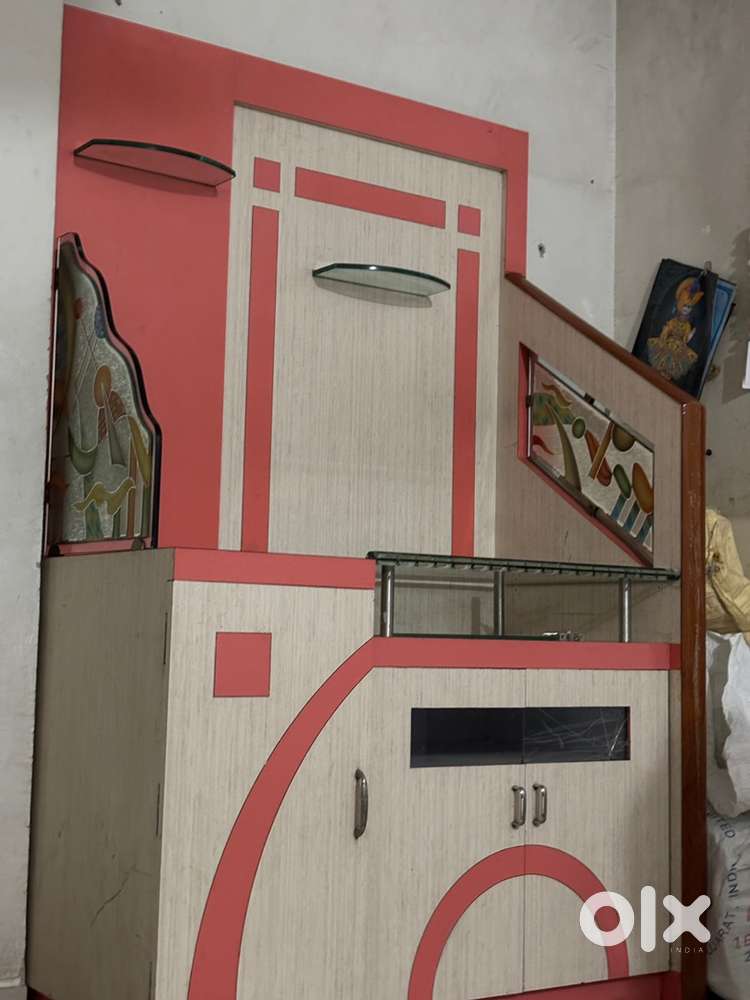 Tv unit and computer desk (brand new condition)