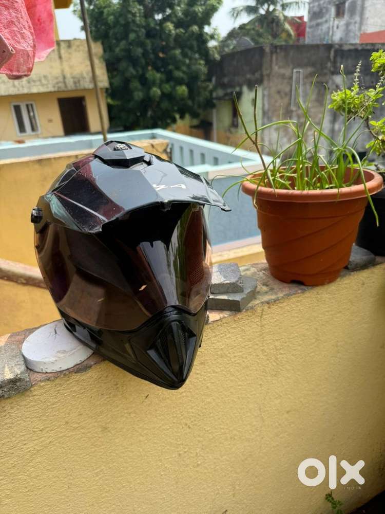 Vega Sports Helmet - Good Condition