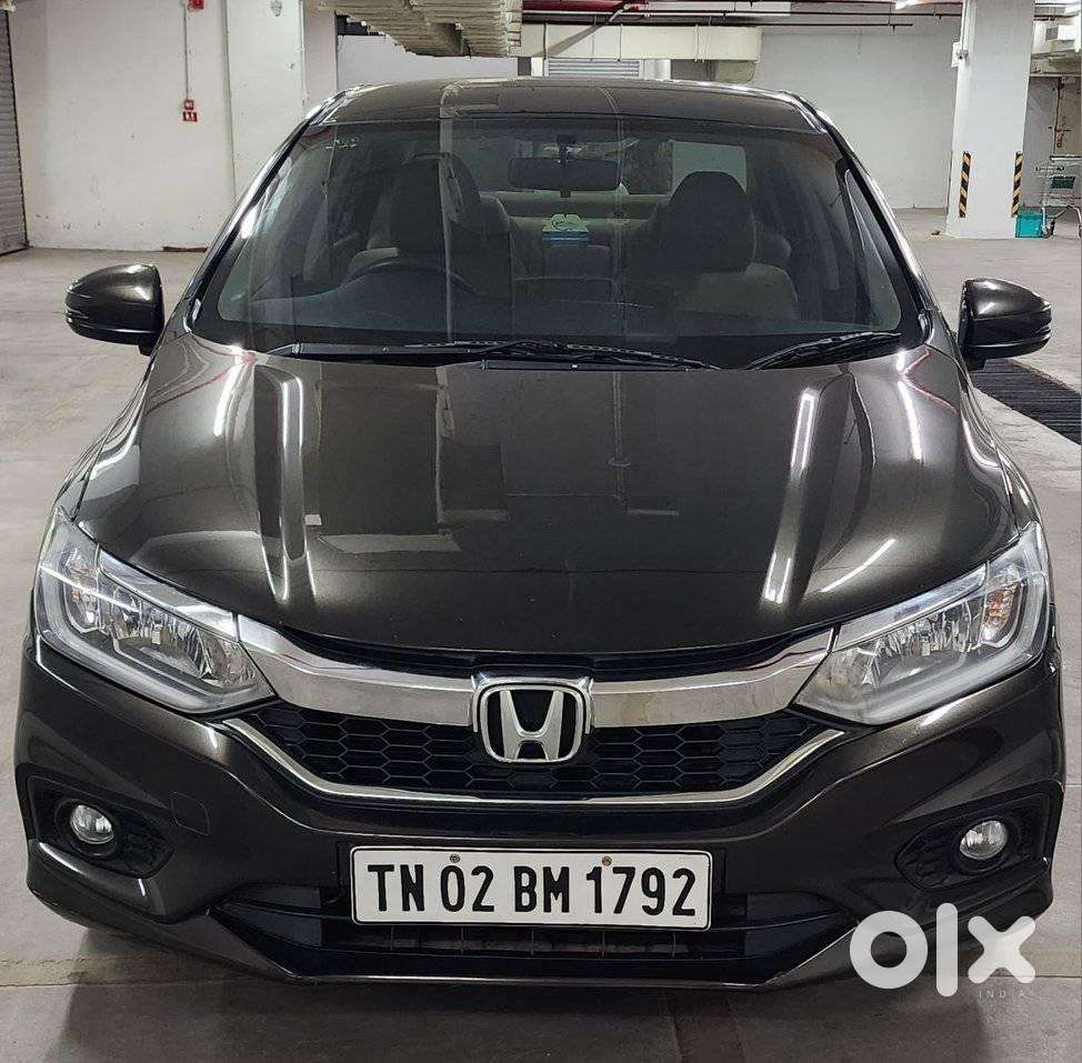 Honda City V AT, 2018, Petrol