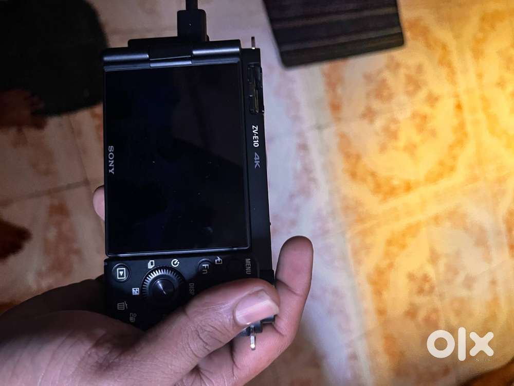 SONY ZV - E10