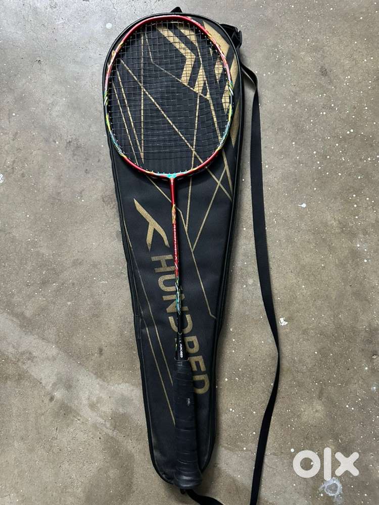 Hundred Aeroflash X Zoom (professional badminton racket)