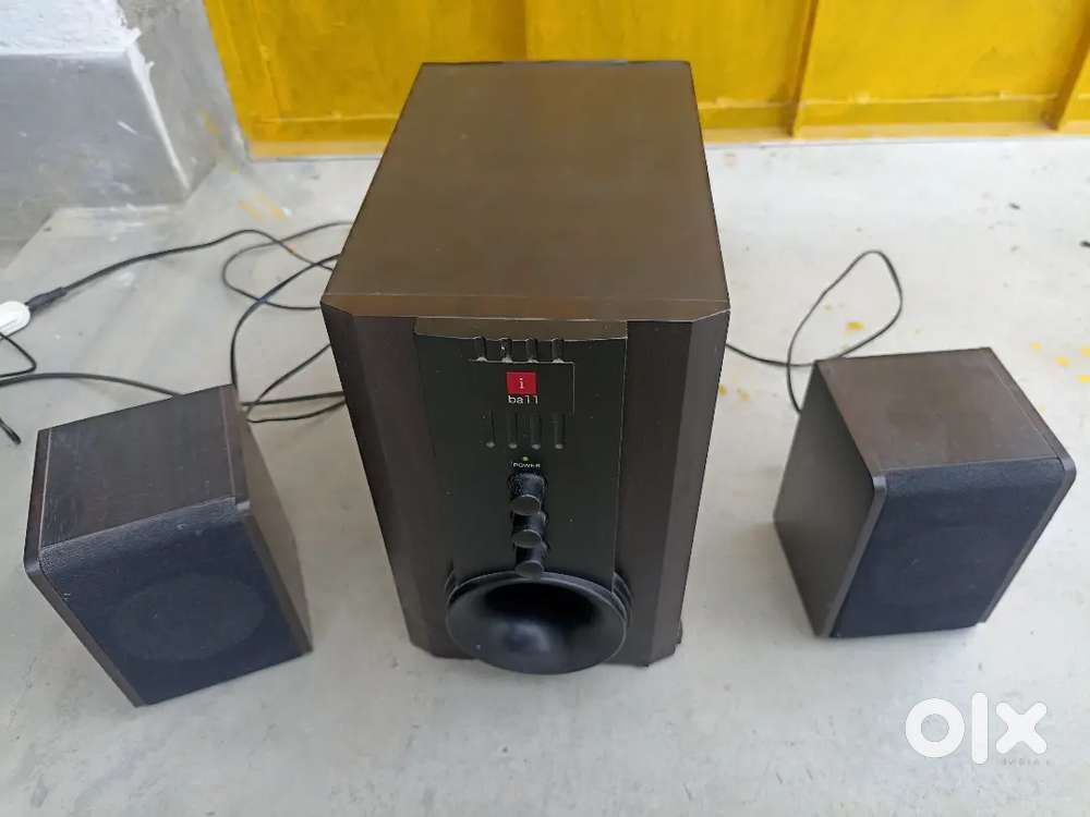 Iball tarang 2.1 like new condition