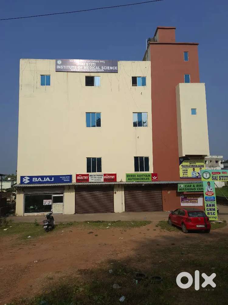 Need a good accountant for a medical college