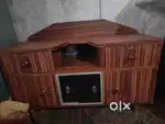 Dresser box