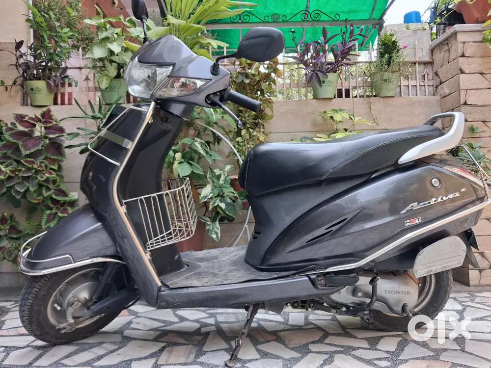 2014 model 3G Activa. Well maintained with good service.