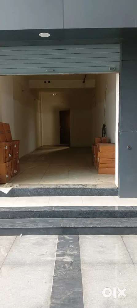 Ground floor shop for sale located at Gotri on 18 mtr Road