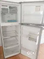 Samsung Fridge 
345 ltrs 
Preloved 
Good condition