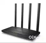 Dual band TP Link router working in perfect condition. Supports 2.4 +