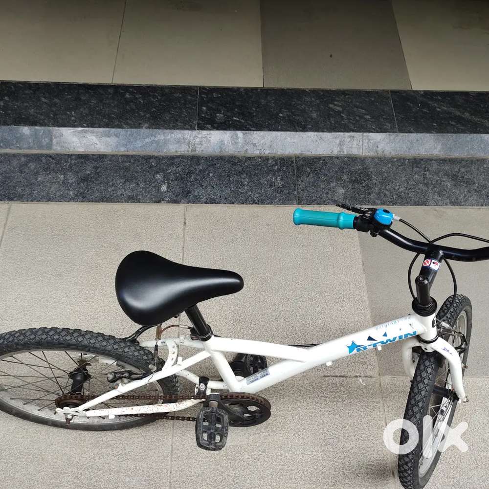 Btwin kids bycycle