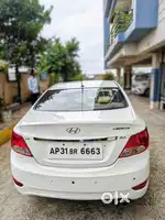 Hyundai Verna 2011 Petrol 69000 Km Driven with showroom track