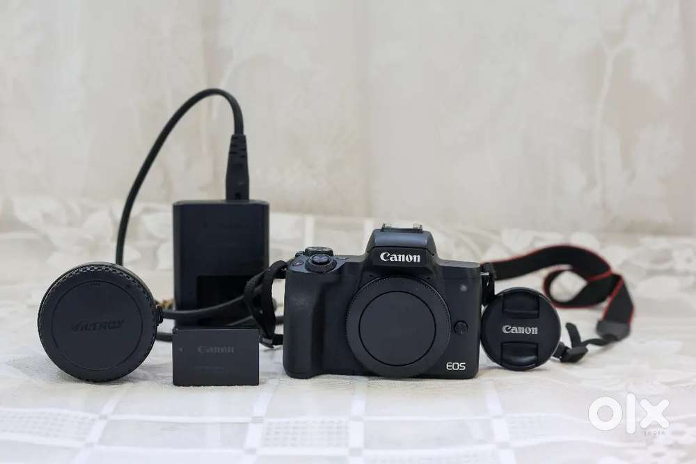 Canon M50 Mark 2 neat piece