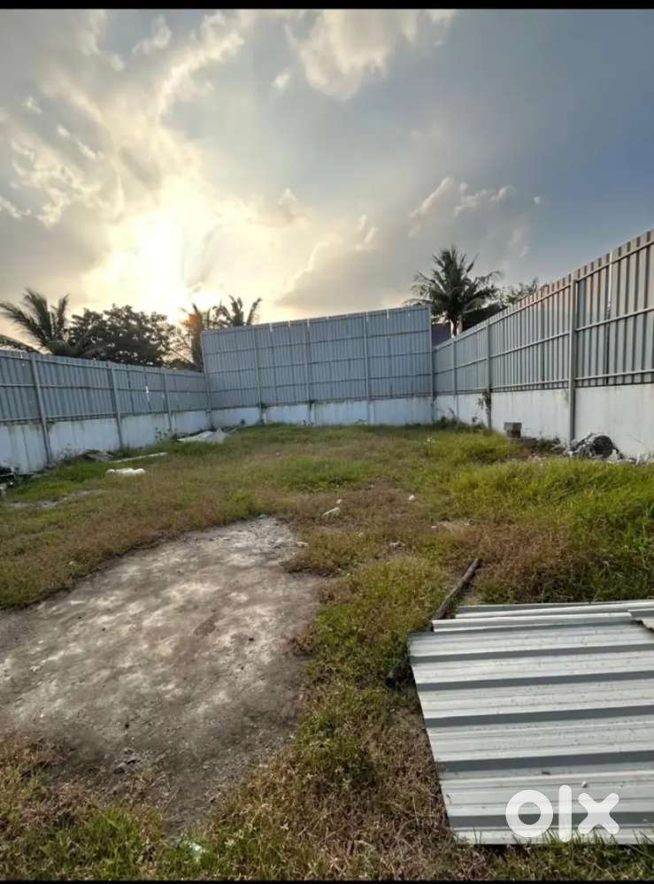 3000sqft land for rent in 200feet water canal road, korattur, chennai