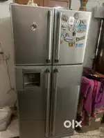 HITACHI REFRIGERATOR 610 LTR ALL WORKING