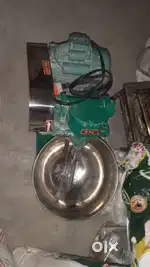 Maida Bundne wali Machine (Dough Kneeder)