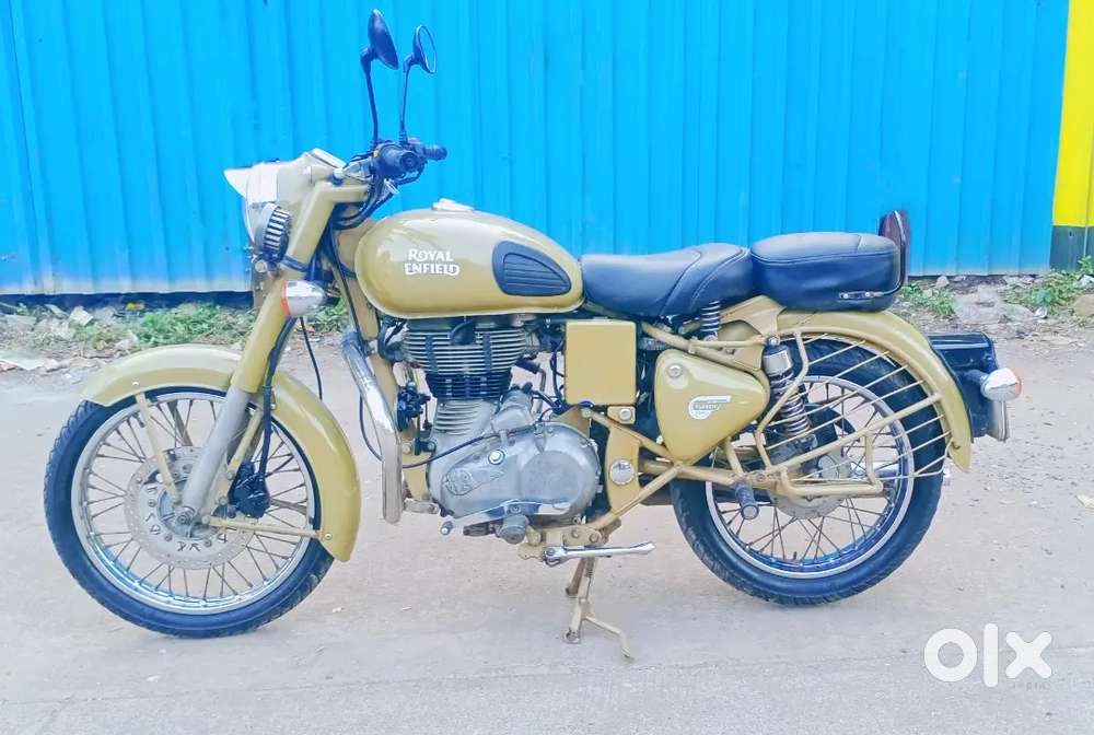 Royal Enfield Classic 500 Desert Strom April 2017 Model for Sell.