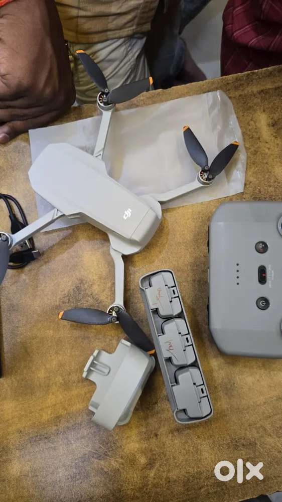 Dji Mini 2 Drone 2 Months use Ek dm New Condition me Hum dusra lege